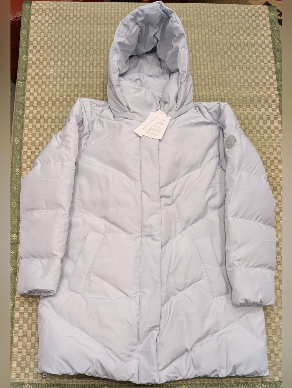 NWT Seraphine Adena Short Down Chevron Baby Carrying Puffer Coat Women's Size 8